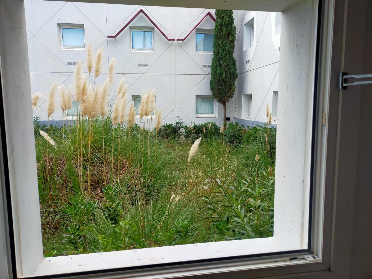Hotel Thania Frontignan Exterior foto