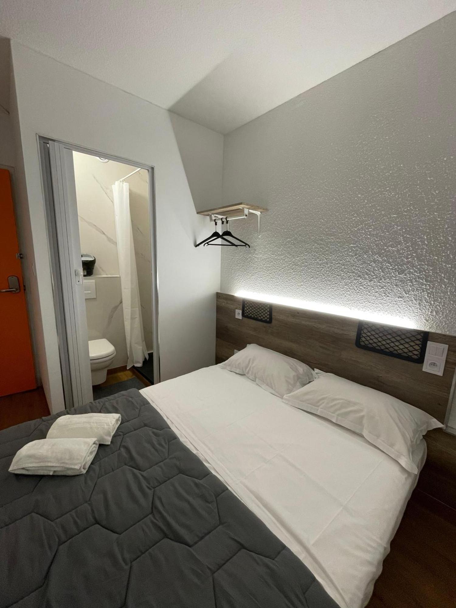 Hotel Thania Frontignan Exterior foto